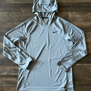 Nike | Men's Elite Stripe Hooded Top